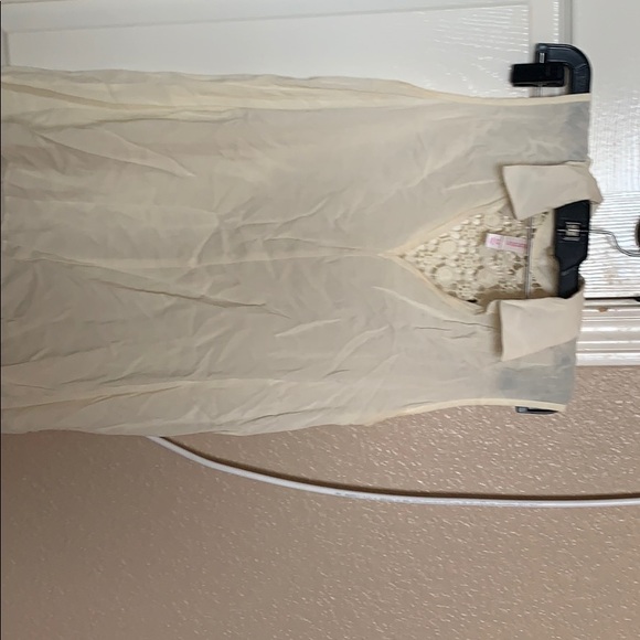 See through blouse - Picture 1 of 3